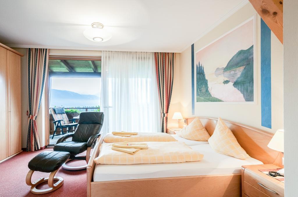 Hotel Landhof Simeter Gmbh Spittal an der Drau Bilik gambar
