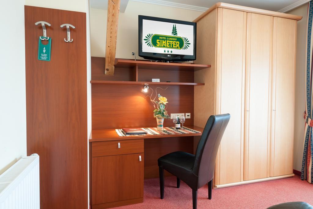 Hotel Landhof Simeter Gmbh Spittal an der Drau Luaran gambar