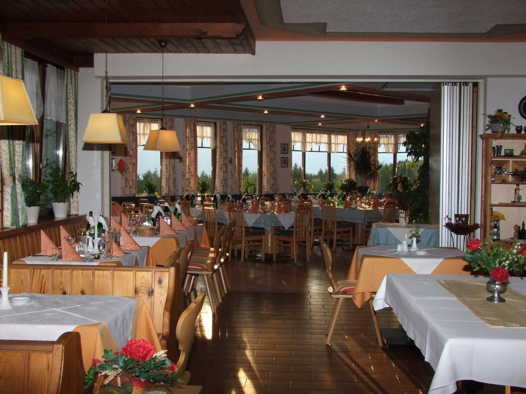 Hotel Landhof Simeter Gmbh Spittal an der Drau Luaran gambar
