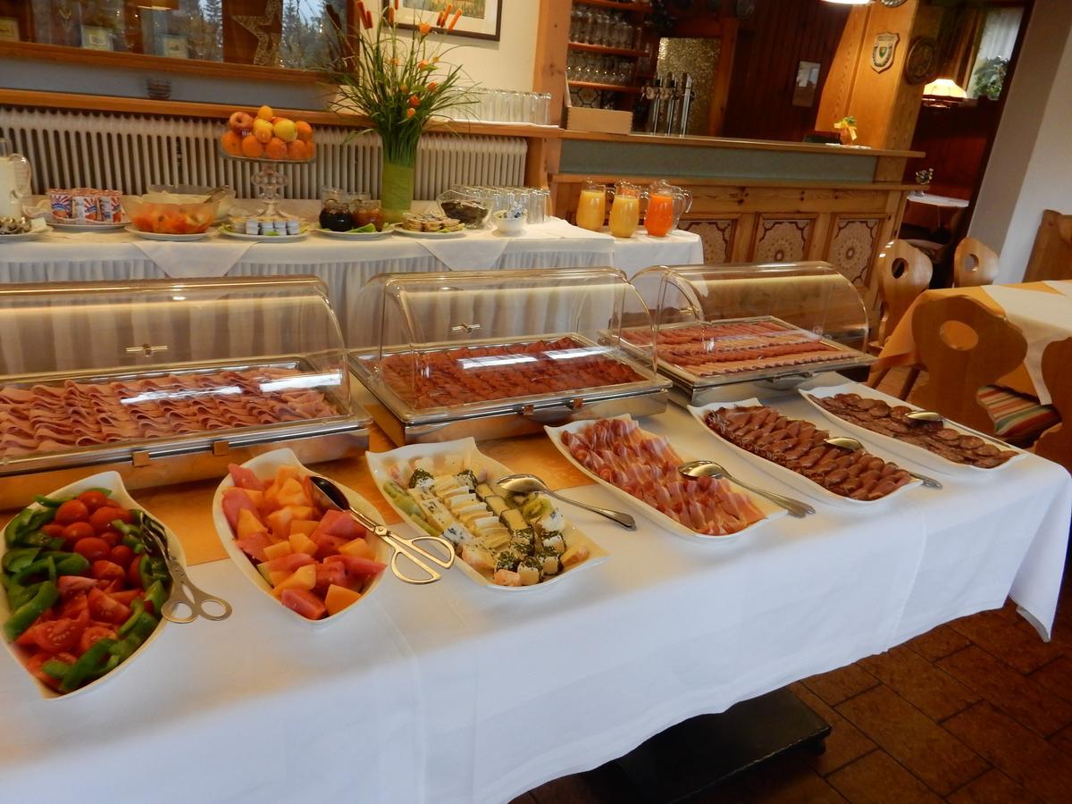 Hotel Landhof Simeter Gmbh Spittal an der Drau Luaran gambar