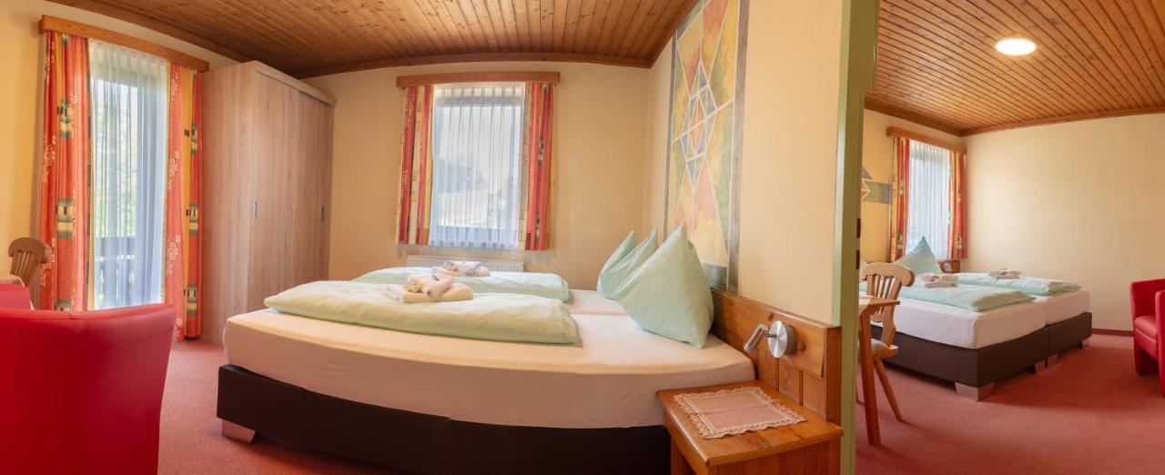 Hotel Landhof Simeter Gmbh Spittal an der Drau Luaran gambar